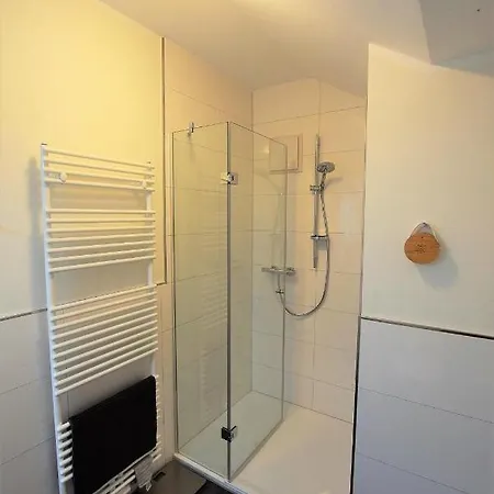 Apartment Meeresblick-storchennest-haus-1-we-13 *
